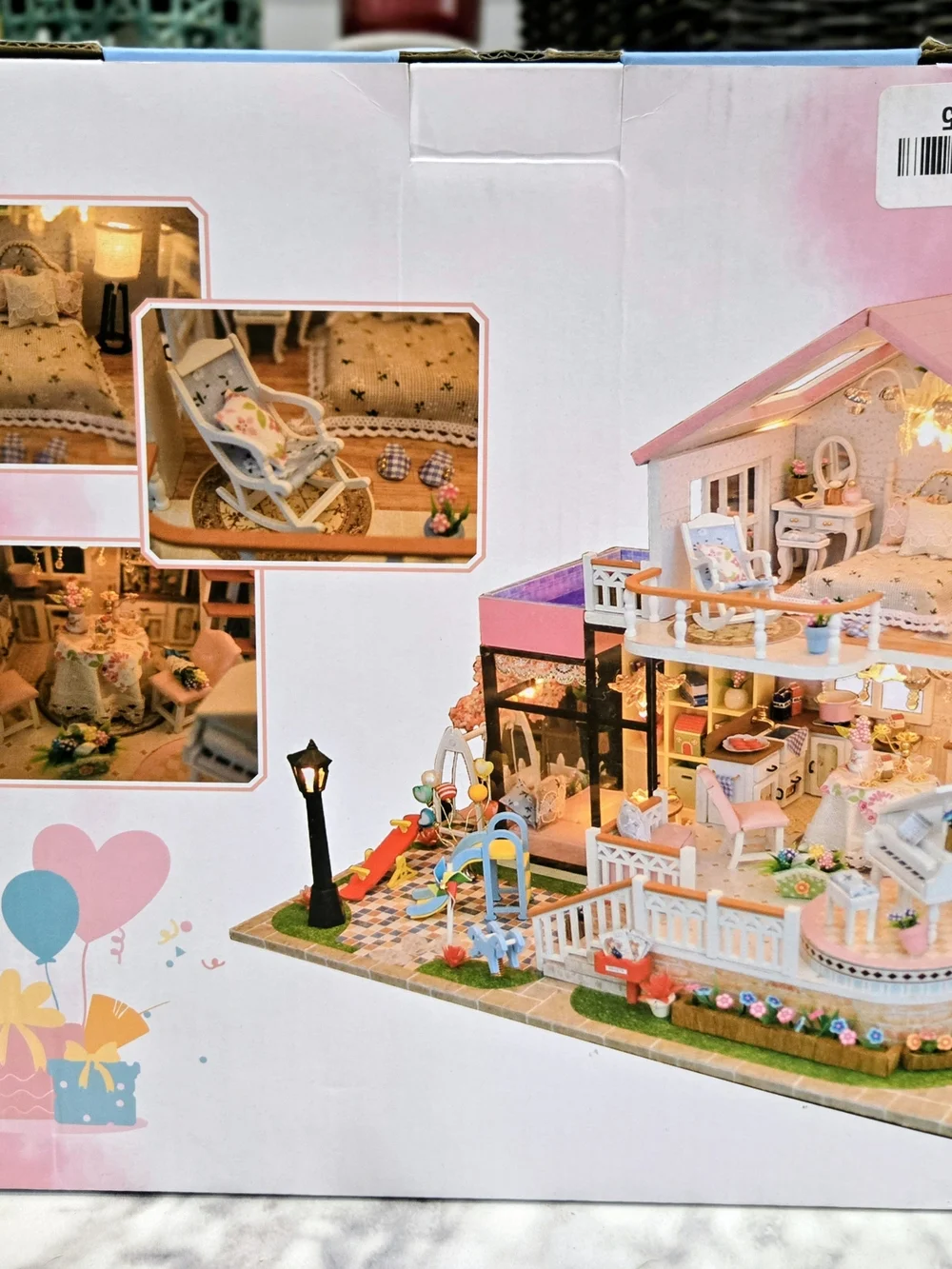NIB RHZN Miniature House Kit Dollhouse DIY Beach House 1:24 Scale